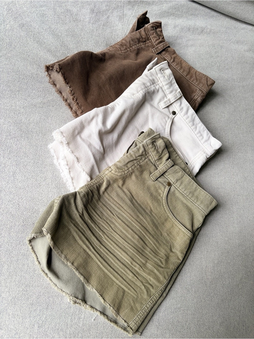 Carve Designs Lot of 3 Corduroy Oahu Shorts - Picture 1 of 8